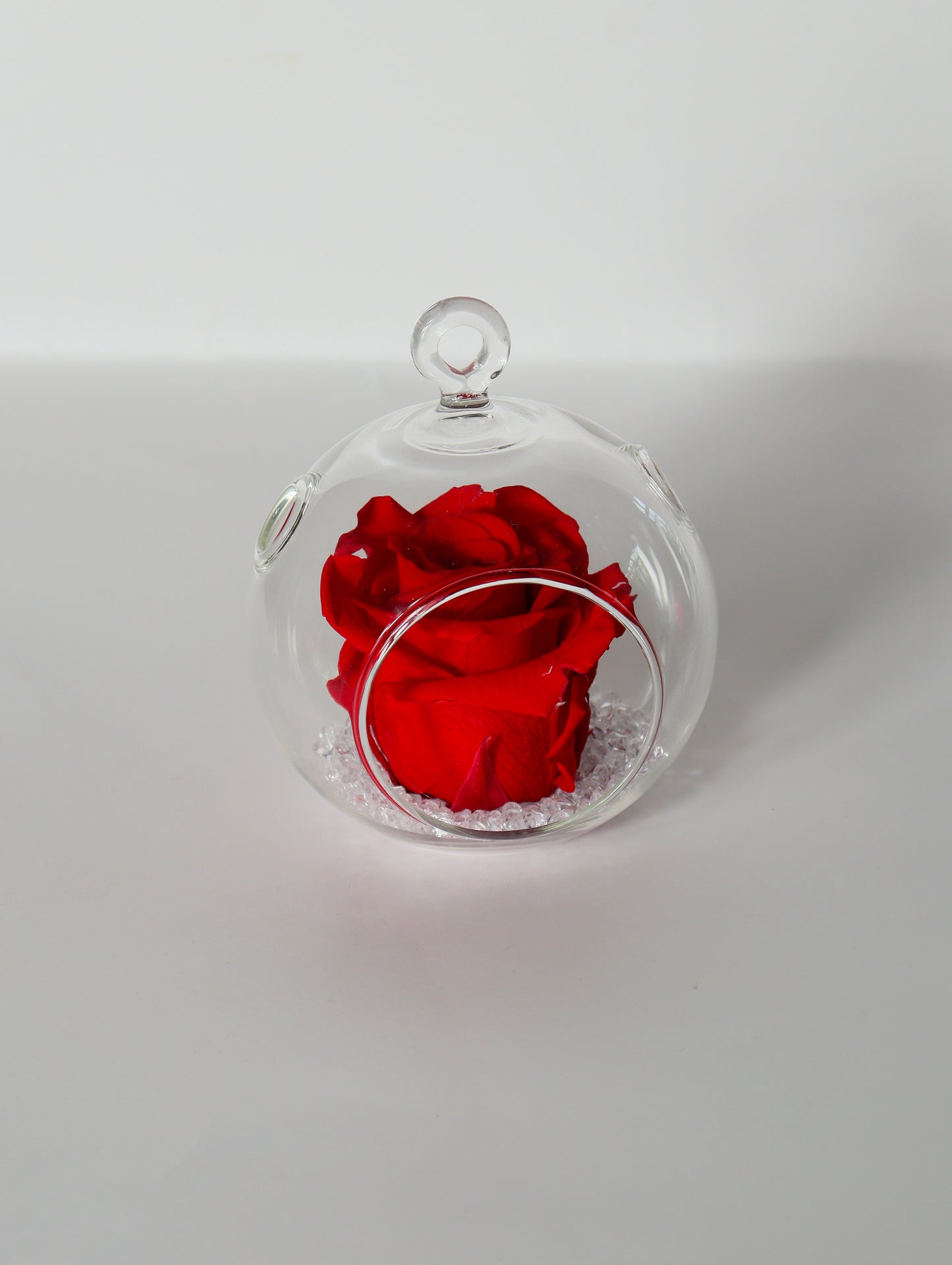 Boule verre avec rose