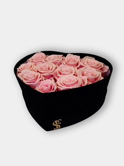 Black heart velvet box